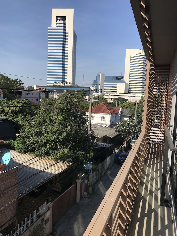 v20boutique jacuzzi hotel