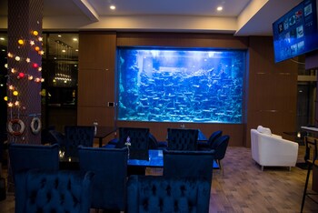 v20boutique jacuzzi hotel