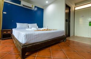 porterhouse beach hotel