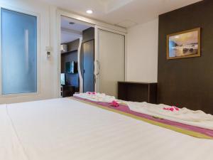 porterhouse beach hotel