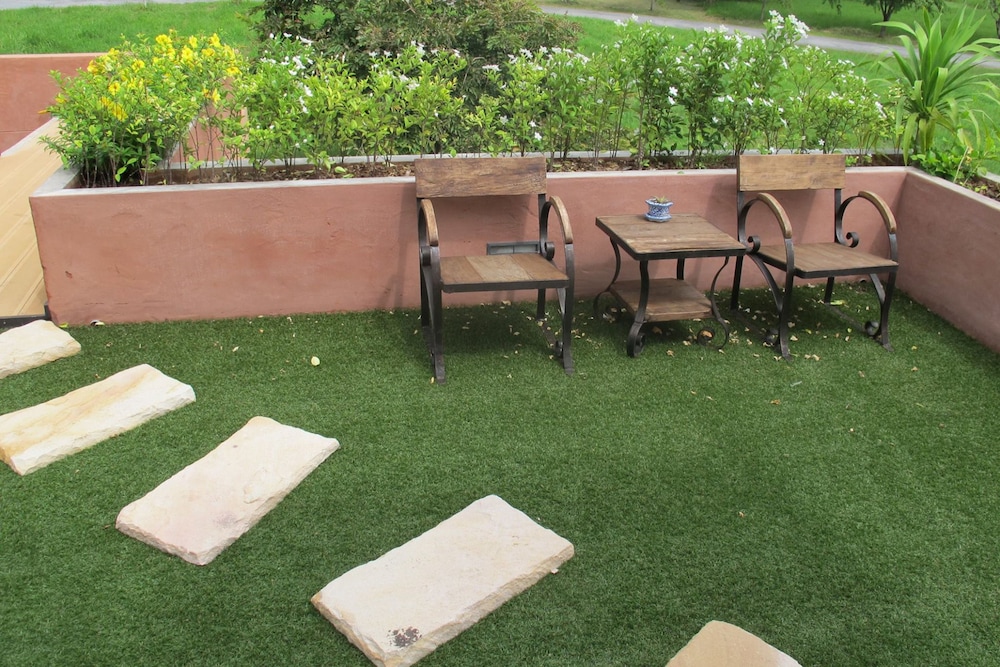 house of love khao yai