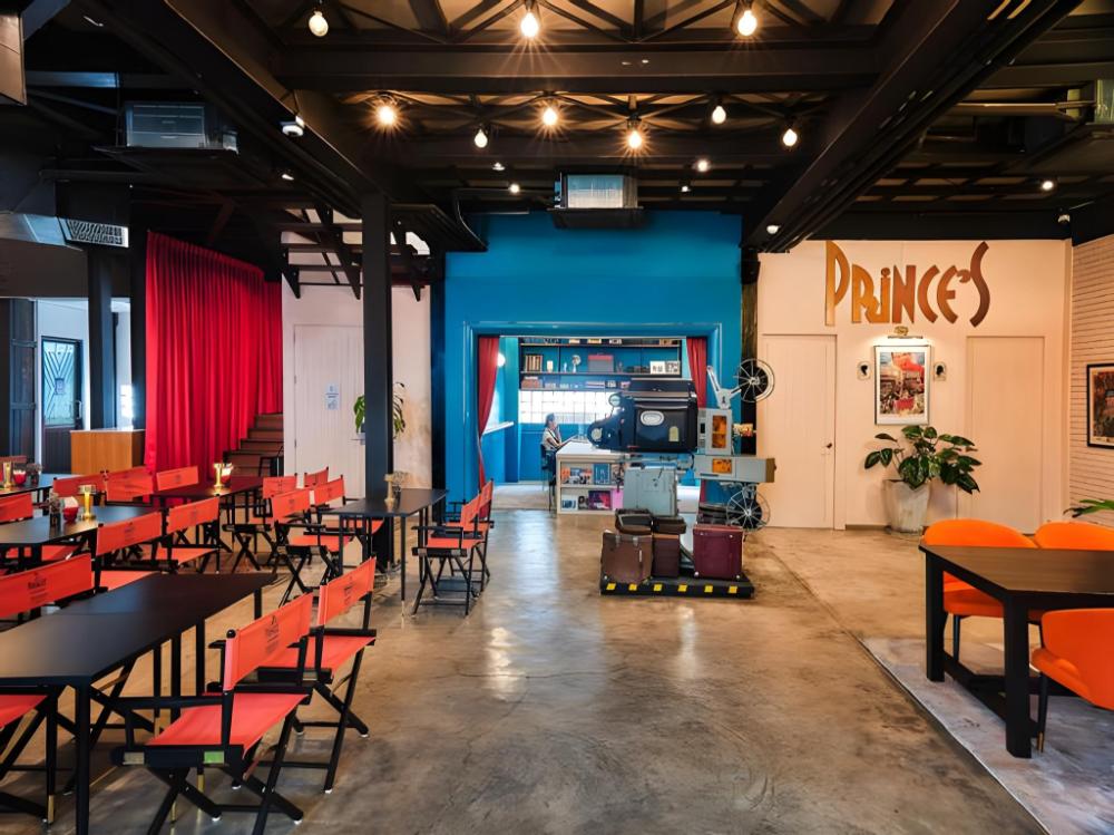 prince theatre heritage stay hostel silom