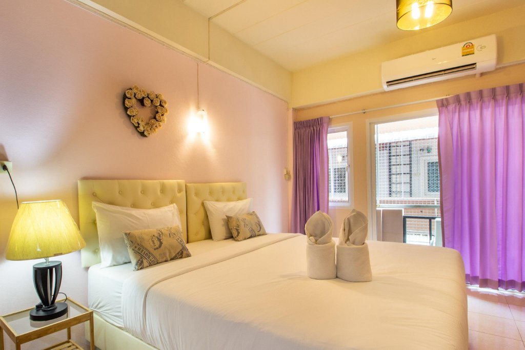 Vanilla River,Mueang Ratchaburi>>Damnoen Saduak,3 star