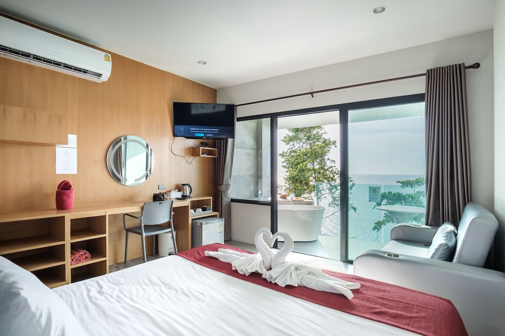 cliff lanta suite