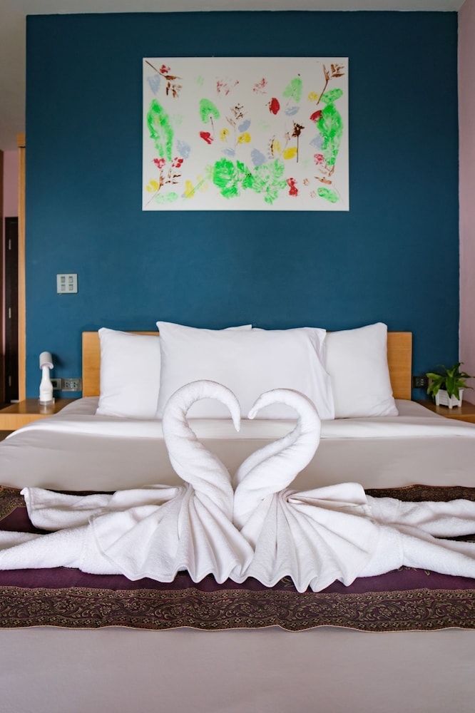 cliff lanta suite