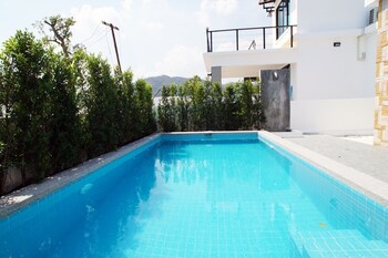 baan rolita pool villa hua hin