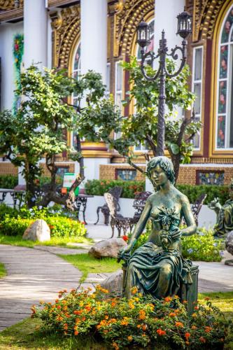 pingdoi hualin boutique hotel