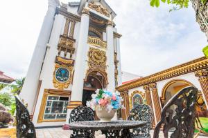 pingdoi hualin boutique hotel