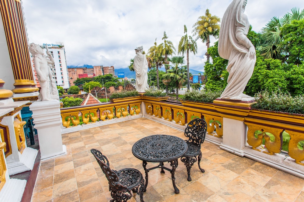 pingdoi hualin boutique hotel