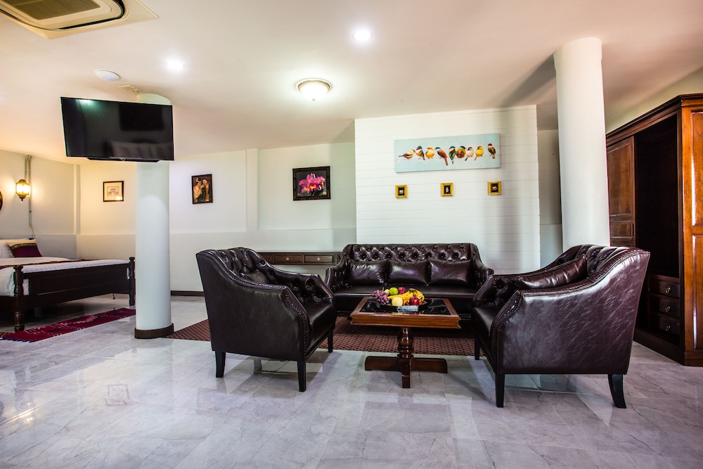 pingdoi hualin boutique hotel