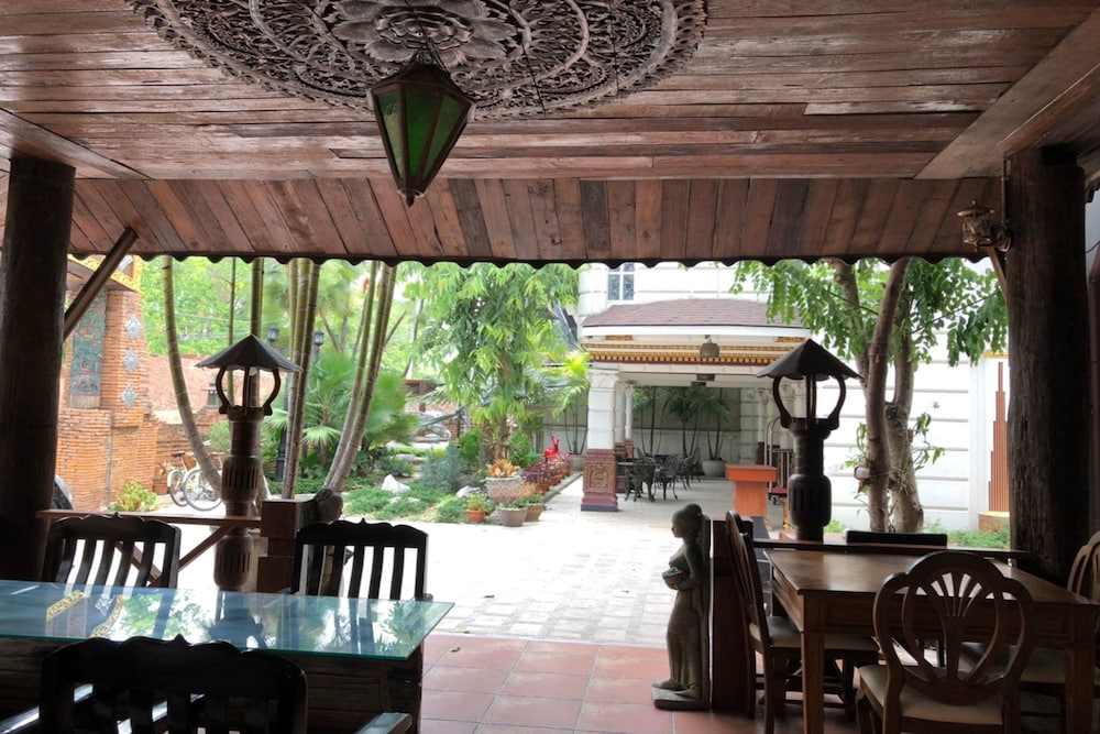 pingdoi hualin boutique hotel