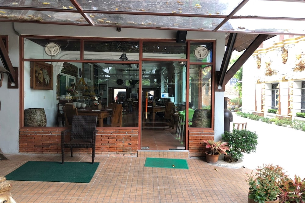 pingdoi hualin boutique hotel
