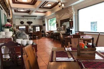 pingdoi hualin boutique hotel