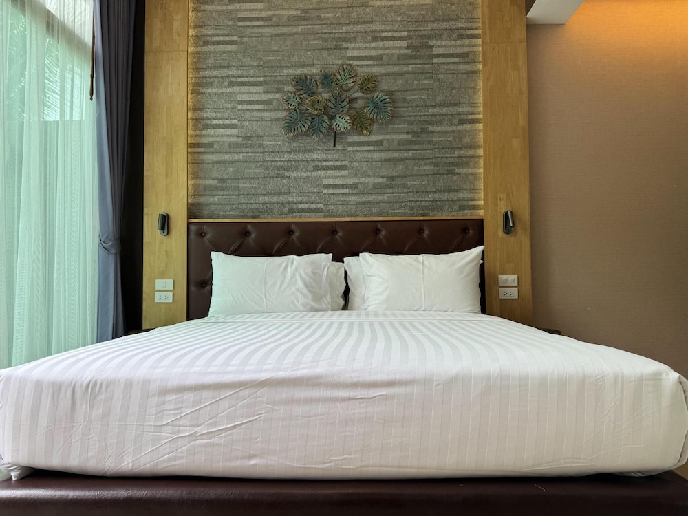 la isla pranburi beach resort