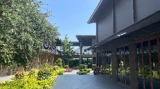 la isla pranburi beach resort