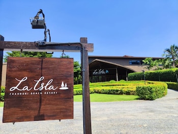 la isla pranburi beach resort