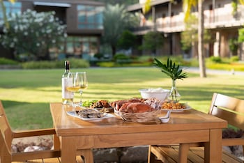 la isla pranburi beach resort