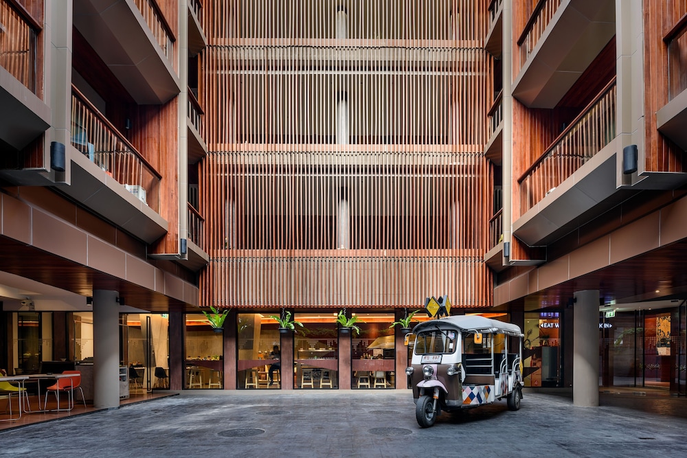 hotel vela be bangkok ratchathewi