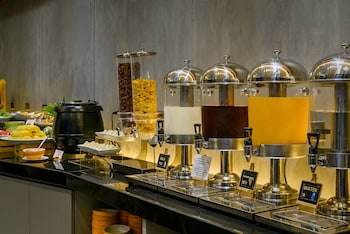 hotel vela be bangkok ratchathewi