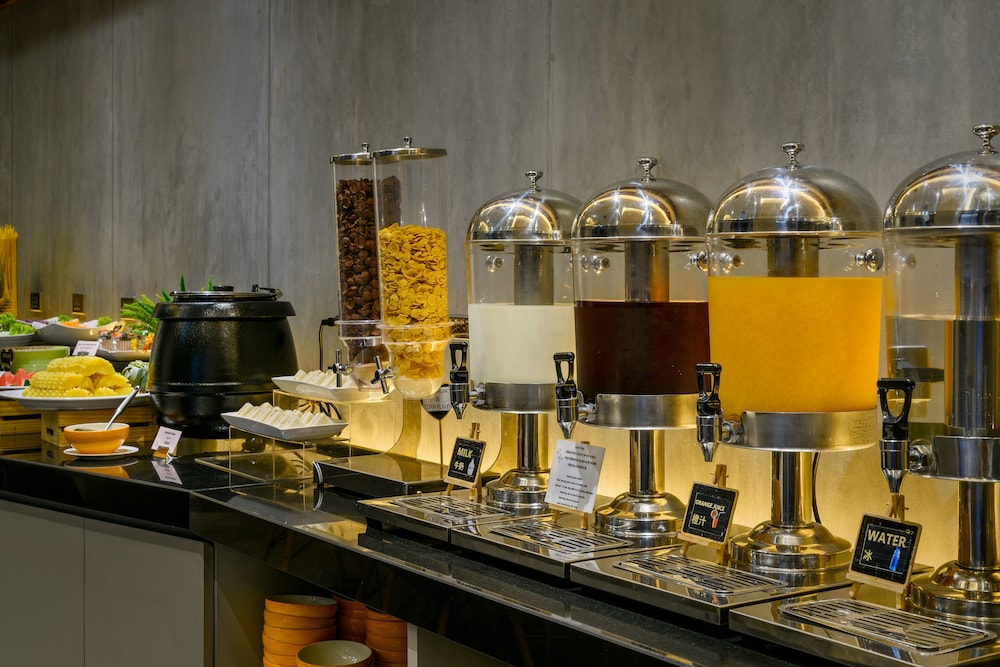 hotel vela be bangkok ratchathewi