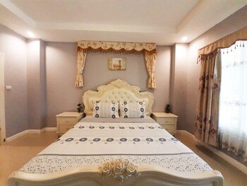 baan bua sawhan pool villa hua hin