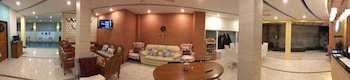 happy hostel