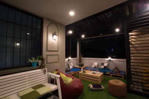 pamahouse boutique hostel
