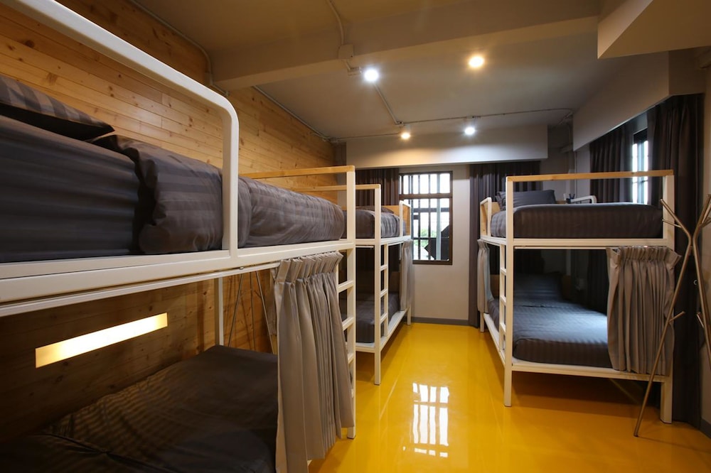 pamahouse boutique hostel