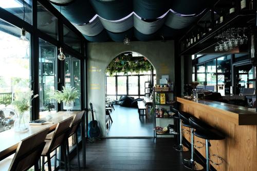 wayha hostel don mueang airport