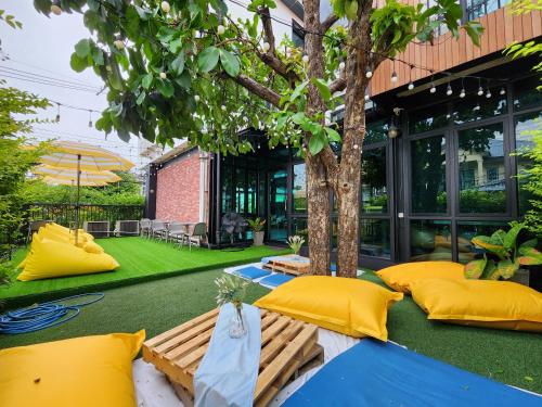wayha hostel don mueang airport