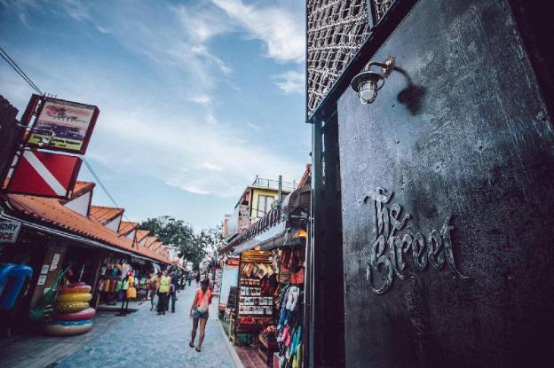 the street hostel koh lipe adult only