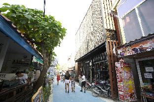 the street hostel koh lipe adult only