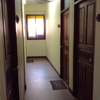 bc guesthouse banglamphu