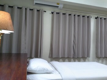 bc guesthouse banglamphu