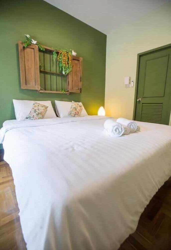 iroom boutique house