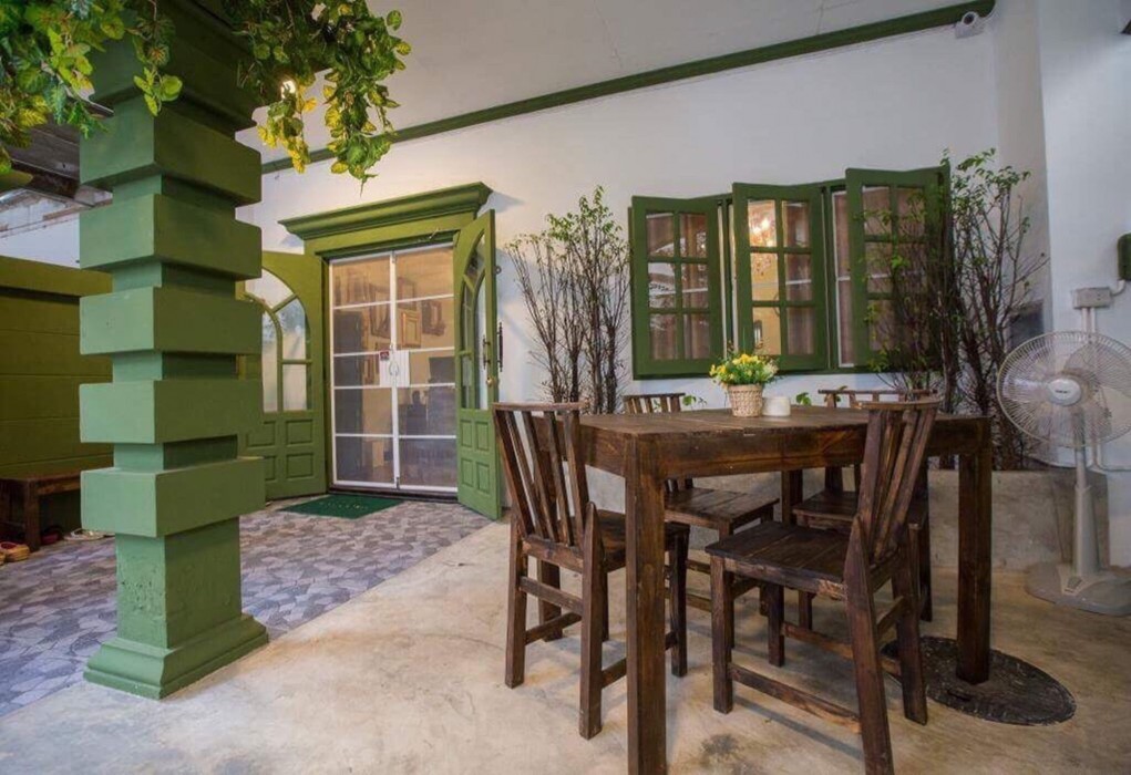 iroom boutique house