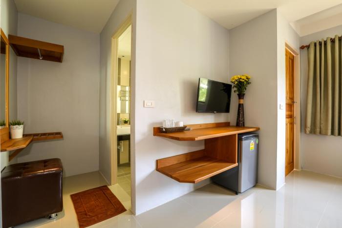 living chilled koh tao hostel