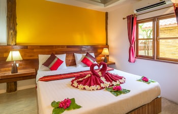 pinthong aonang villa
