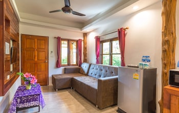 pinthong aonang villa