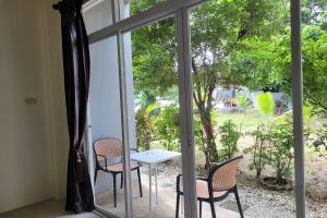 snooze inn phuket