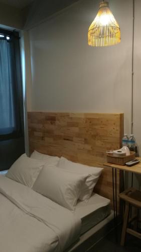 ekanek hostel bangkok adults only