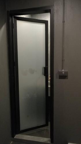 ekanek hostel bangkok adults only