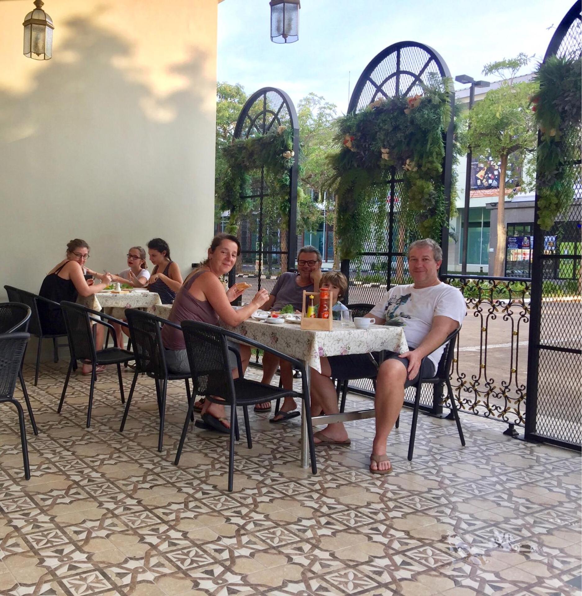 a villa hua hin hotel