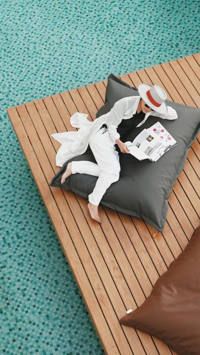 book a bed poshtel hostel