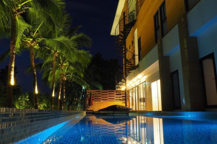 book a bed poshtel hostel