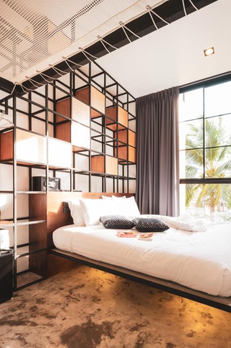 book a bed poshtel hostel