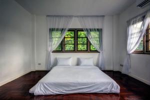 double tree house
