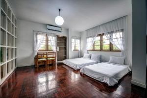 double tree house