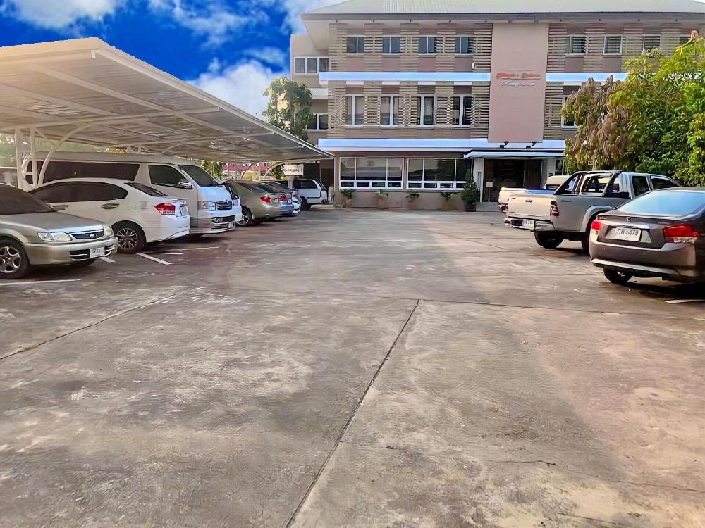 cabbages and condoms inn baan doo