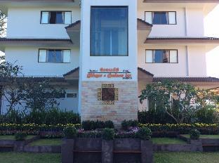 cabbages and condoms inn baan doo